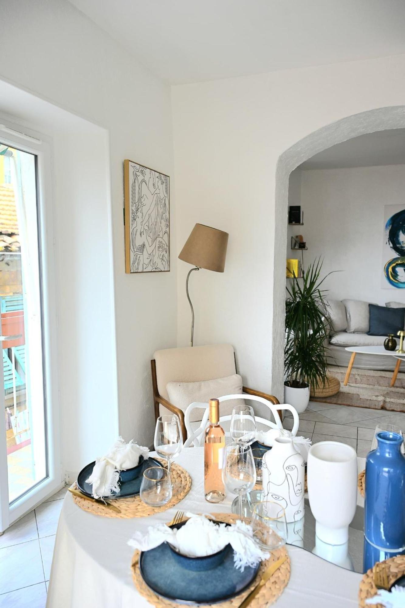 The Seaside Serenity - Calm & Charming Bay View Flat - Heart Of Villefranche Экстерьер фото